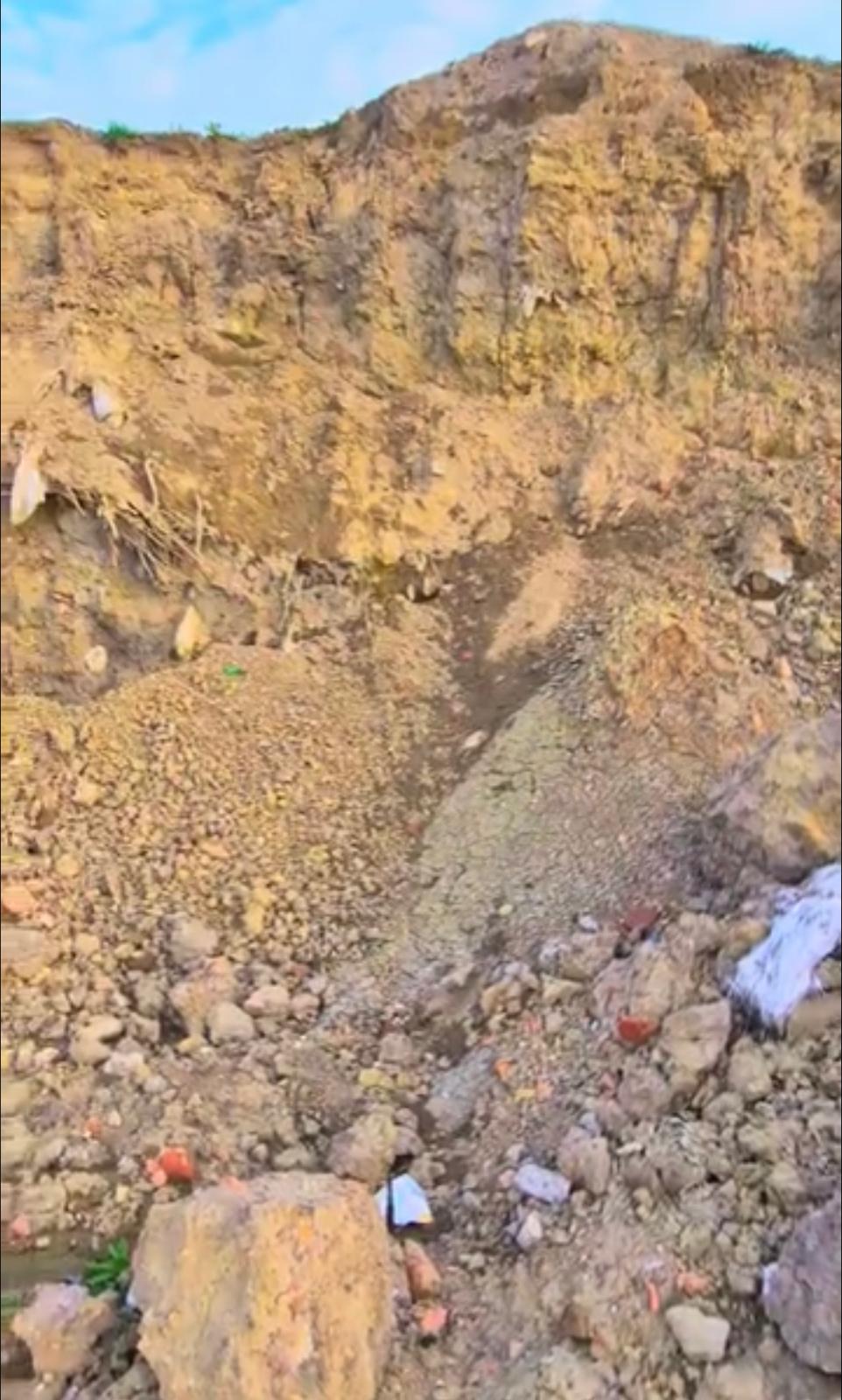 Fosta groapă de gunoi de la Veneția, sursă de poluare și risc pentru Iași