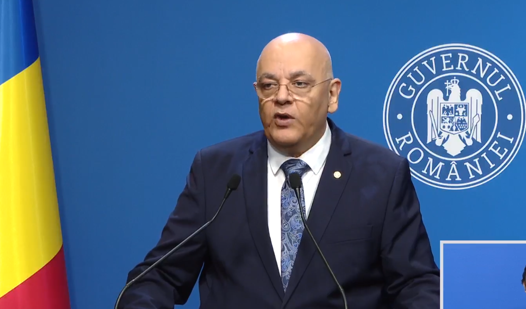 Surse: Raed Arafat, audiat la Parchetul Militar privind achiziţia unui elicopter de către Inspectoratul General de Aviație