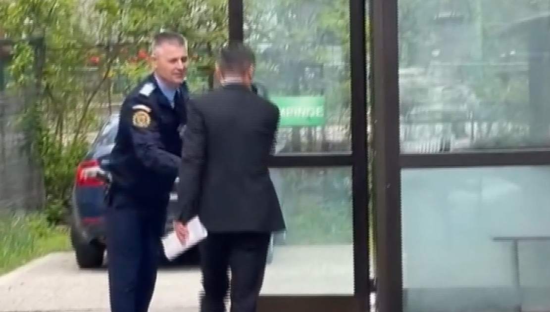 Primarul din Iaşi, Mihai Chirica, chemat la sediul DNA